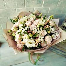 Букет цветов из:  Альстромерии, Розы и Хризантемы #REPLACE_PRED# Полысаево