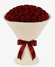 Букет 101 Бордовая роза Блэк Бакарра в Полысаево