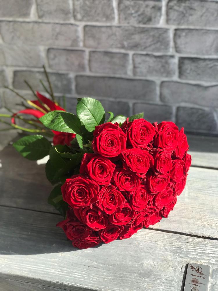 Букет Красные розы Фридом в Полысаево