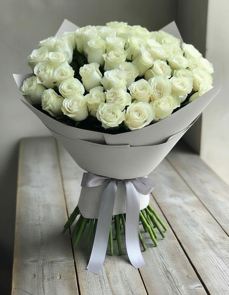 Букет 35 Белых роз в Полысаево