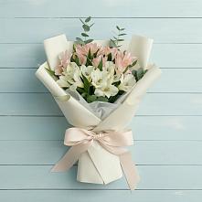 Букет цветов из:  Альстромерии в Полысаево
