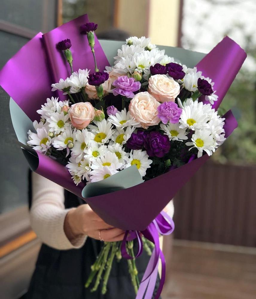 Букет цветов из: Хризантемы, Гвоздики и Розы в Полысаево