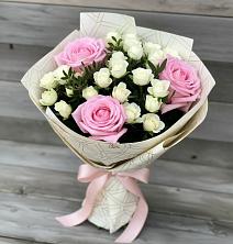 Букет цветов из:  Розы в Полысаево