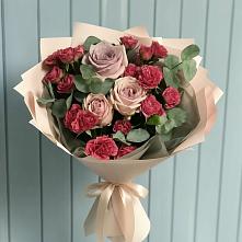 Букет цветов из:  Гвоздики и Розы в Полысаево