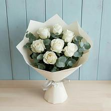 Букет Белые розы в Эвкалипте в Полысаево