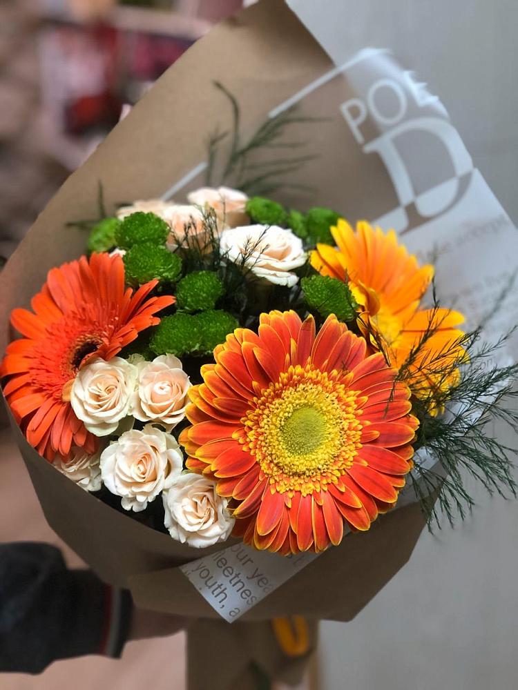 Букет цветов из: Герберы, Хризантемы и Розы в Полысаево